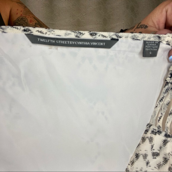 4 FOR 100 Twelth street flowy white dress 4FOR100 - Picture 10 of 10